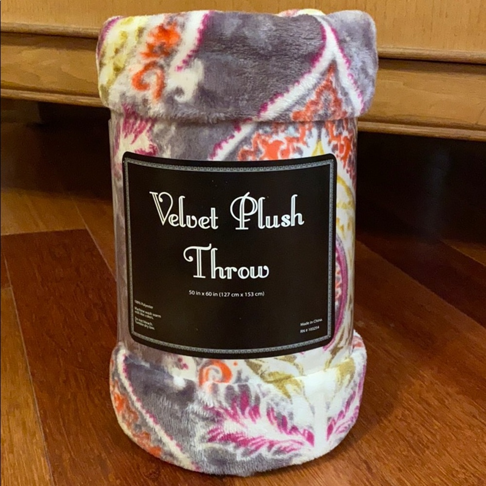 Velvet Plush Throw